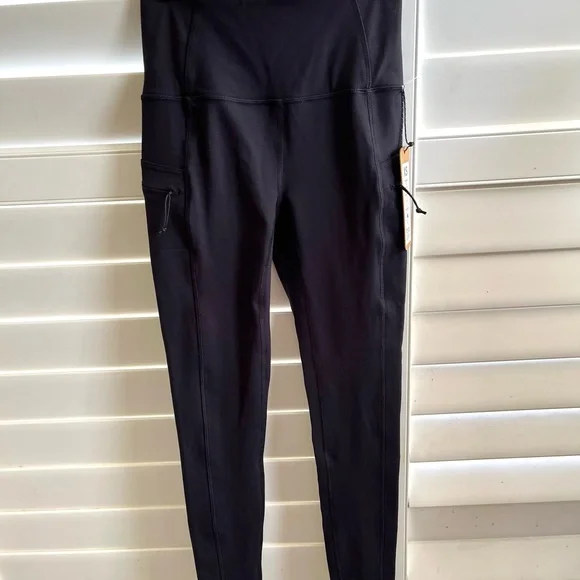 Black High-Waisted Leggings Avalanche Outdoor Supply Sz XS Ankle NWT - Picture 8 of 8